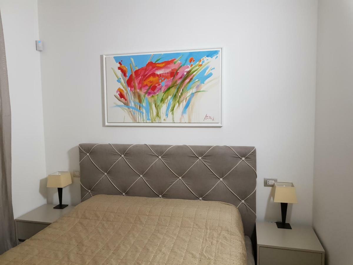Luxury Apartments Beauty Gardens Sirmione Zewnętrze zdjęcie