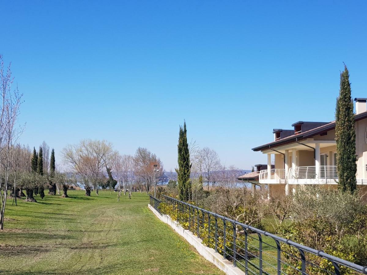 Luxury Apartments Beauty Gardens Sirmione Zewnętrze zdjęcie