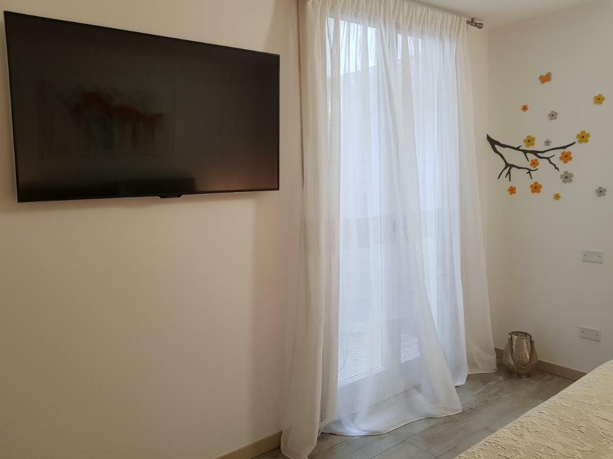 Luxury Apartments Beauty Gardens Sirmione Zewnętrze zdjęcie